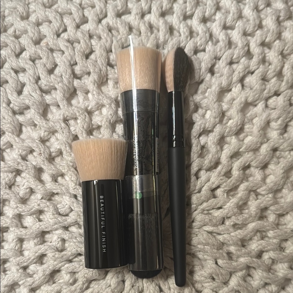 3 bareMinerals Makeup Brush Set - Black and Cream